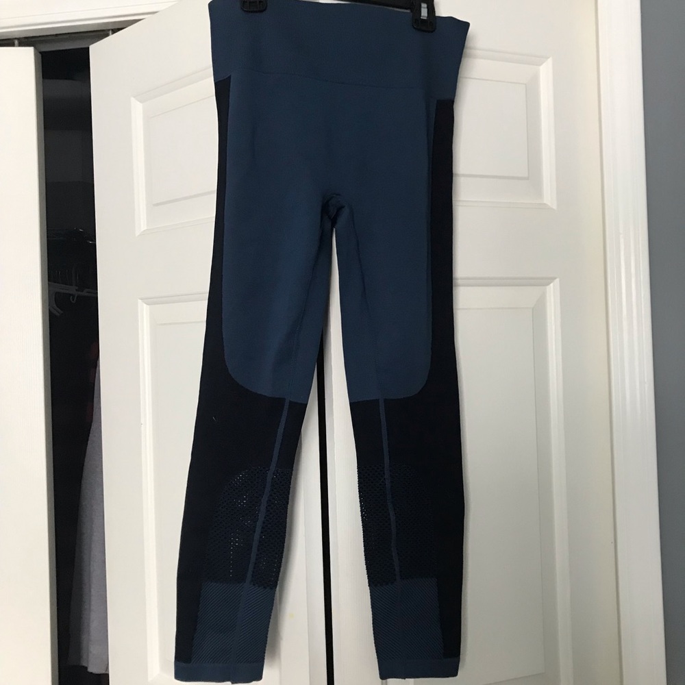 navy blue leggings